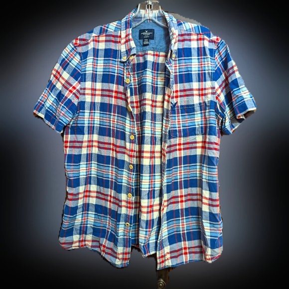 American Eagle Outfitters - Picture 1 of 3